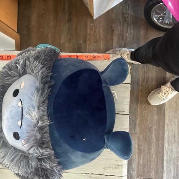 NWT Squishmallows Dani the Bigfoot
11" plush - Picture 10 of 11